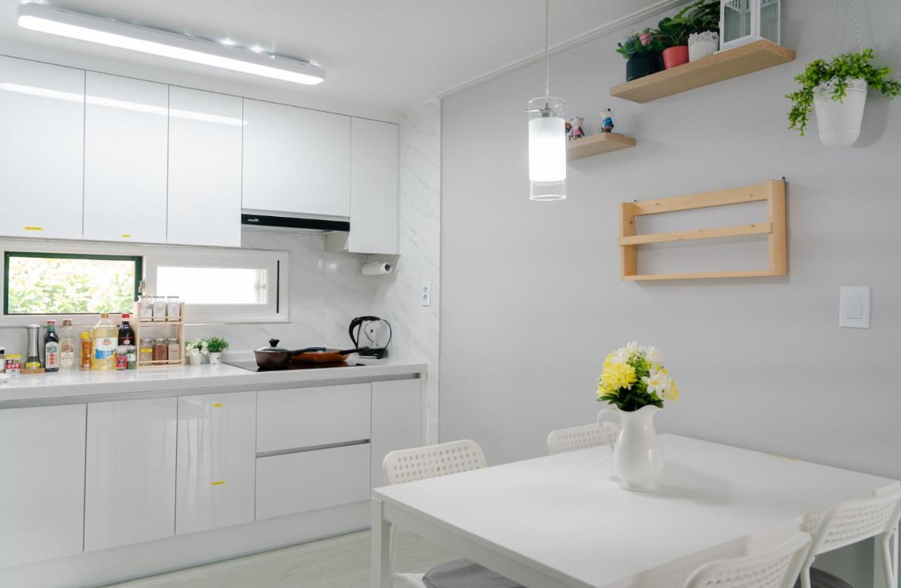 Seoul Station 4Min, Perfect For Family Hotel Bagian luar foto