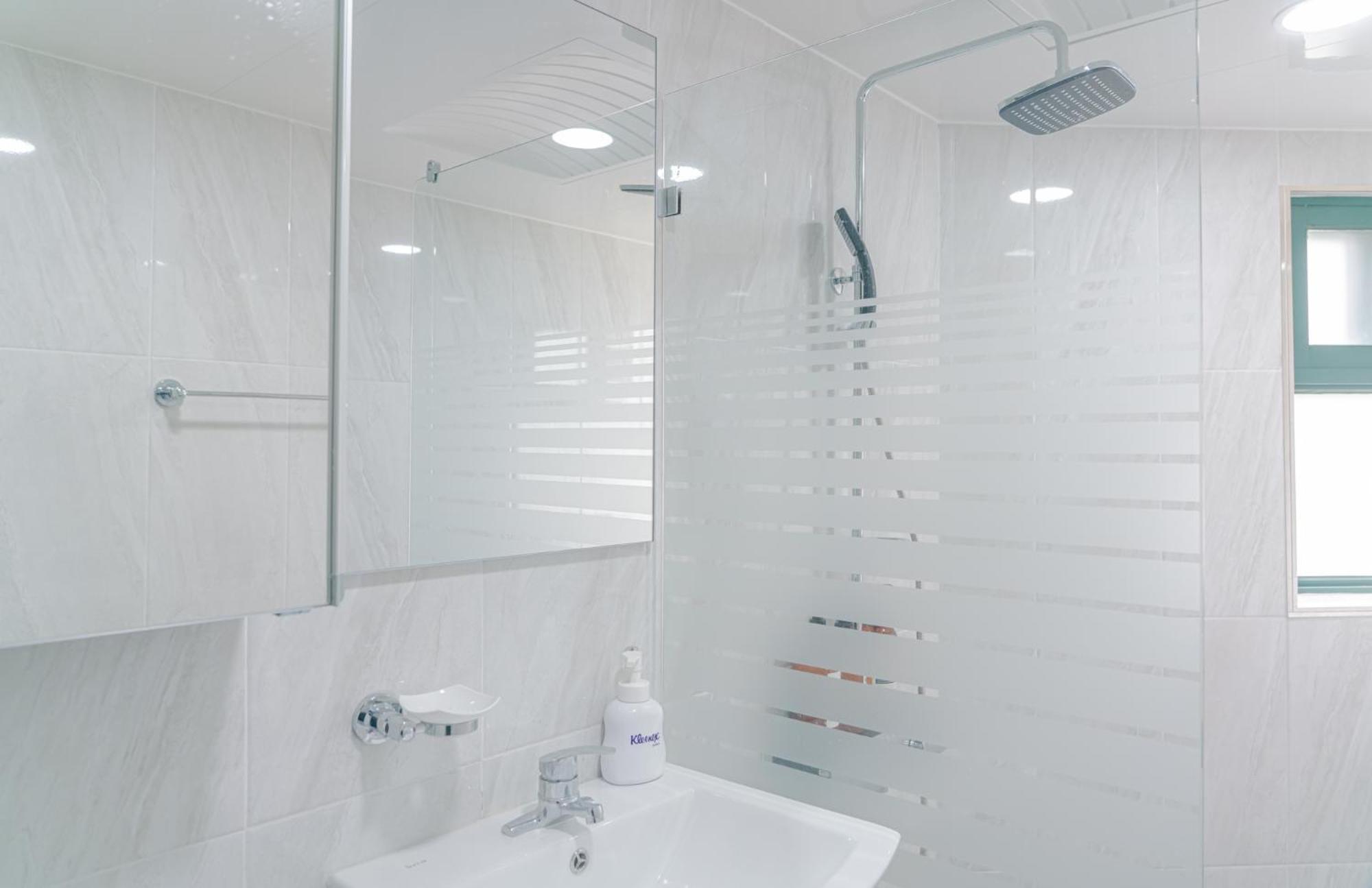 Seoul Station 4Min, Perfect For Family Hotel Bagian luar foto